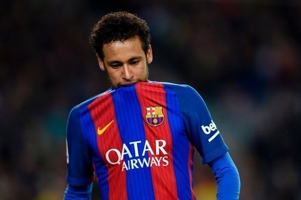 Neymar lập kỷ lục buồn ở Champions League