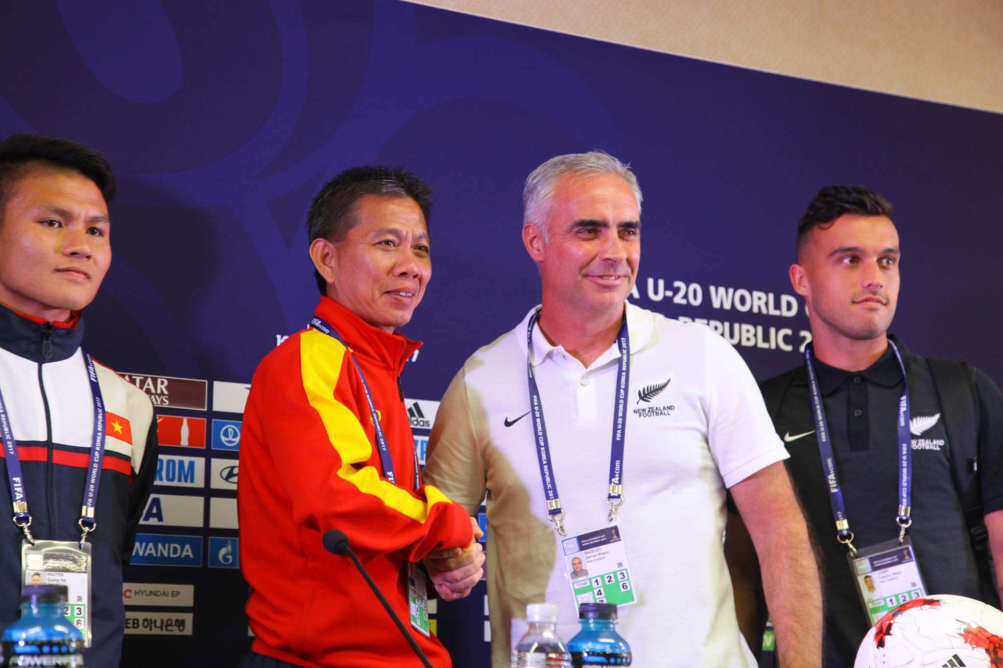 HLV Hoàng Anh Tuấn rất hài lòng về cả kết quả lẫn cách chơi của U20 Việt Nam ở trận này.