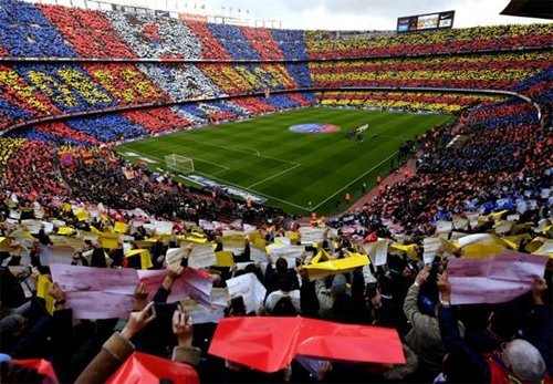 Sự ủng hộ của khán giả là động lực để Barca kinh doanh thành công