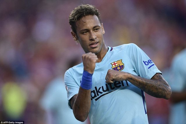 Neymar ghi bàn thắng duy nhất của trận đấu ở phút 32