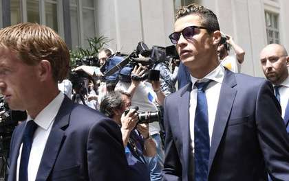Ronaldo có thể phải ngồi tù ba năm rưỡi nếu bị tuyên có tội.