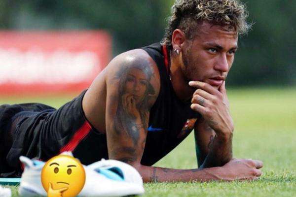 Có thật Neymar muốn đến PSG hay chỉ là chiêu trò?