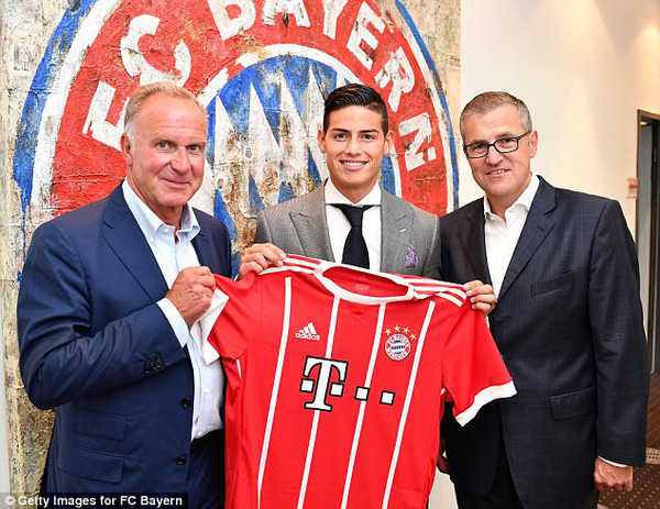James Rodriguez chính thức ra mắt Bayern Munich trong ngày sinh nhật