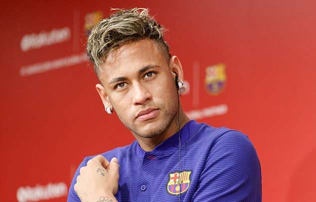 MU và Chelsea bỏ qua thương vụ Neymar