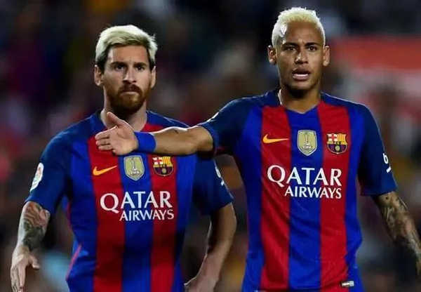 Không chấp nhận “sống dưới cái bóng” của Messi, Neymar rời Barcelona?