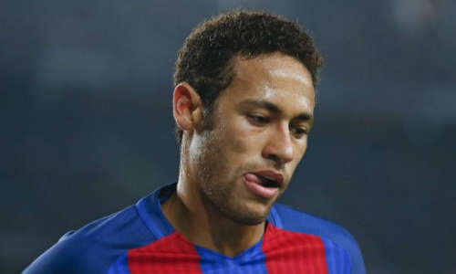 Neymar hướng tới mùa giải thứ năm trong màu áo Barca