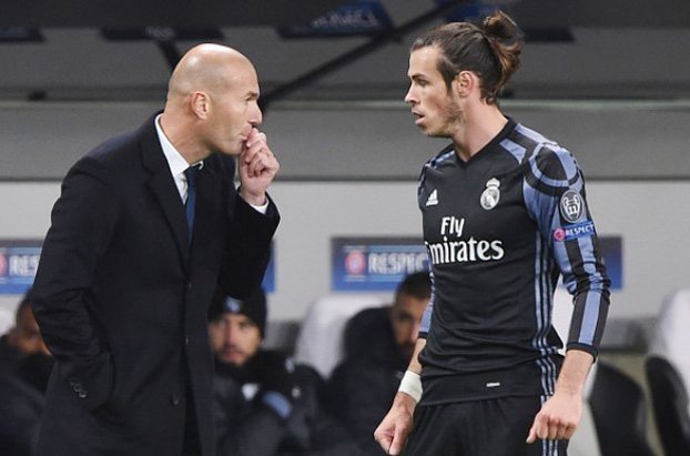 Zidane không đảm bảo tương lai của Bale