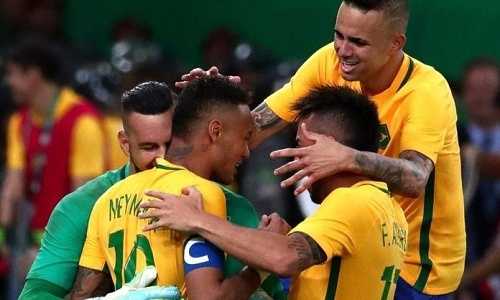 Brazil “đoat” ngôi số một thế giới của Đức dù không thi đấu hai tháng qua