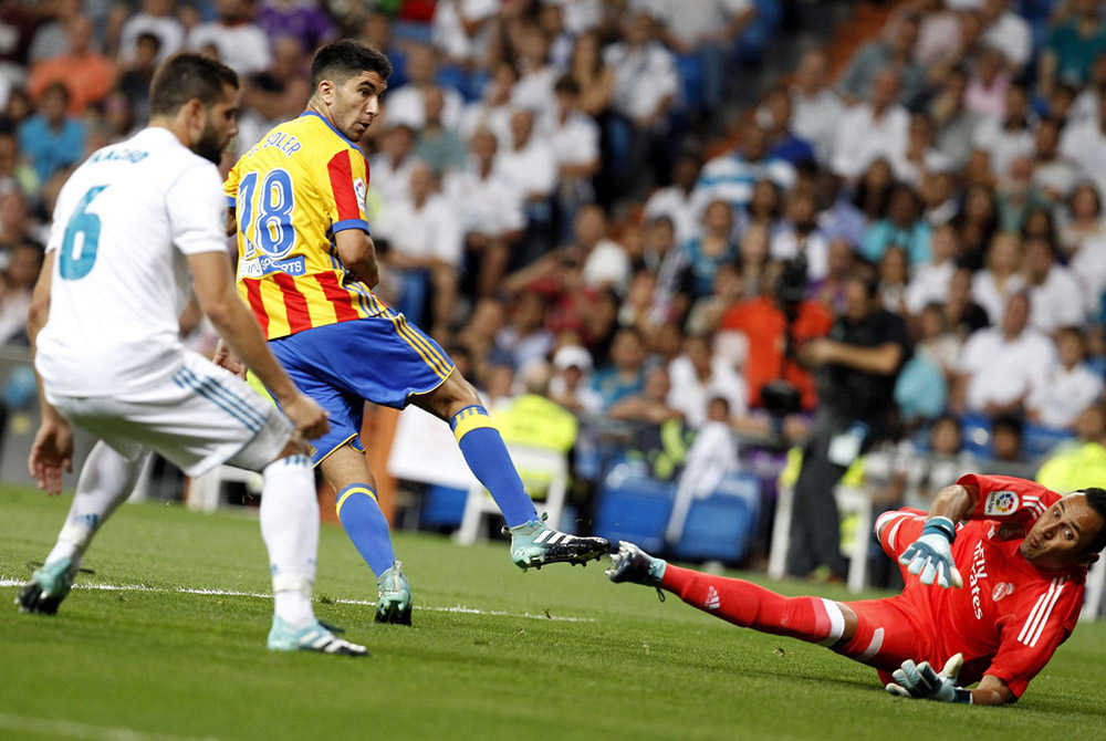 Vắng Ronaldo, Asensio hoá người hùng cứu Real thoát thua phút chót