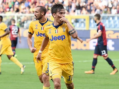 Juventus (áo vàng) quá mạnh so với một số đội tại Serie A. 
