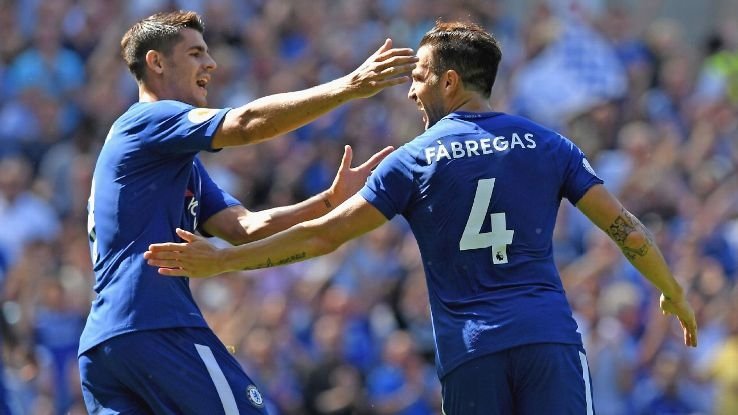 Cesc Fabregas vẫn là nguồn cảm hứng không thể thiếu trong lối chơi của Chelsea. Tiền vệ người Tây Ban Nha có 3 đường chuyền quan trọng và đóng góp 1 bàn thắng trong chiến thắng 2-0 của The Blues trước Everton.