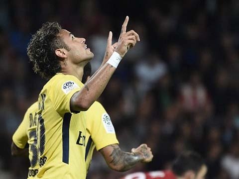 Neymar hay nhất trận trong lần đầu tiên ra sân cho PSG