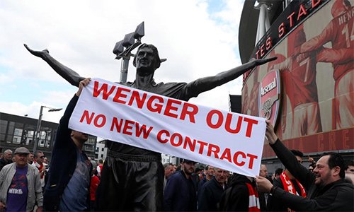 Phong trào phản đối HLV Wenger trong các CĐV Arsenal là một cơ hội để Dangote nuôi mộng thâu tóm "Pháo thủ"
