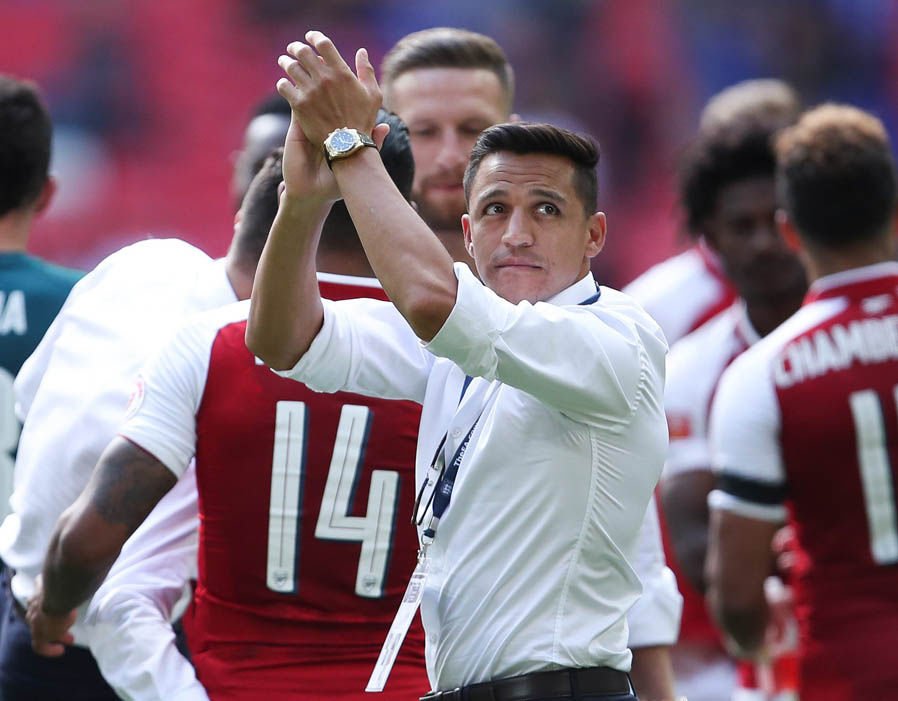 Alexis sẽ tiếp tục khoác áo Arsenal mùa tới