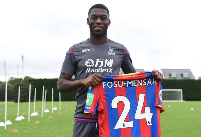 Fosu-Mensah chia tay MU để sang khoác áo Crystal Palace