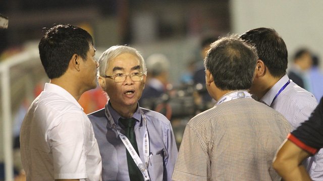 Bóng đá Việt Nam thiếu người chịu trách nhiềm và thiếu người lèo lái khi ông chủ tịch Lê Hùng Dũng bệnh nặng gần 3 năm qua