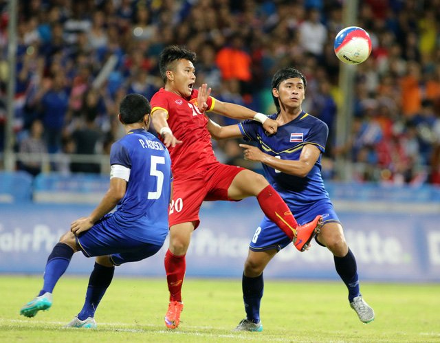 U23 Việt Nam thua U23 Thái Lan 1-3 ở vòng bảng SEA Games 28 (2015)