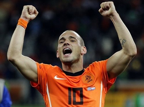 Sneijder sẽ khoác áo Nice mùa bóng này