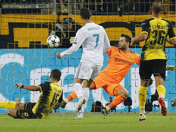 Ronaldo tỏa sáng trong trận đấu với Dortmund đêm qua