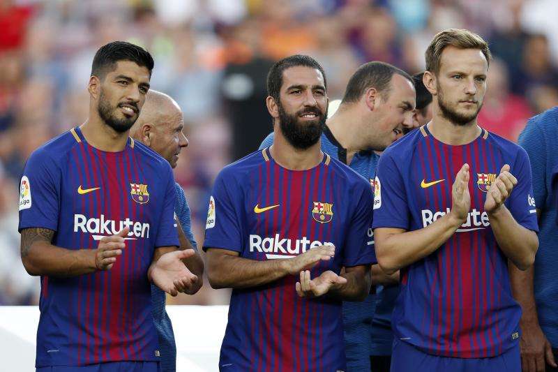 Barca cố gắng đẩy Arda Turan khỏi sân Nou Camp