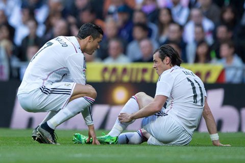 Bale nén đau để thi đấu