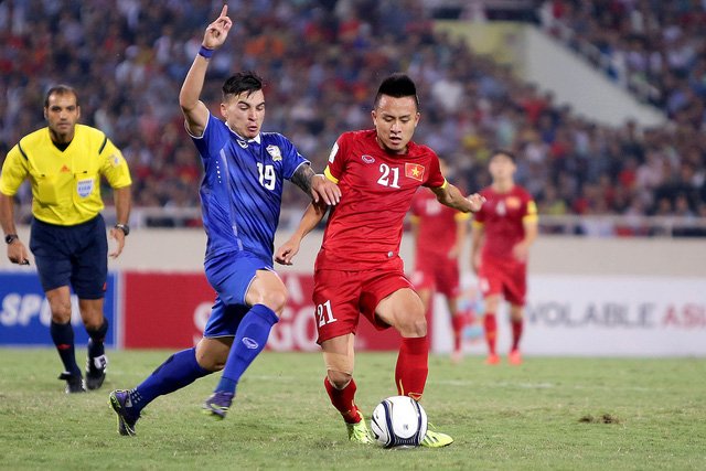 Bầu Hiển khẳng định đội tuyển Việt Nam khó theo kịp Thái Lan