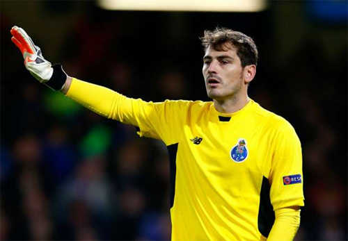 Champions League: Casillas san bằng kỷ lục của Ryan Giggs