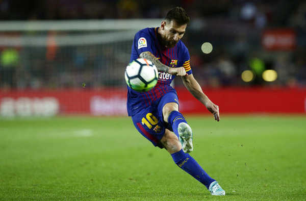 Ghi liền 4 bàn, Messi phá kỷ lục cá nhân ở La Liga