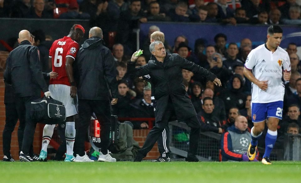 Mourinho tức giận khi Pogba phải nghỉ hơn 1 tháng
