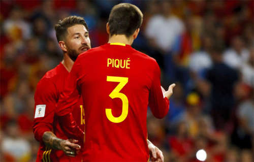 Ramos và Pique đang là cặp trung vệ chính của tuyển Tây Ban Nha