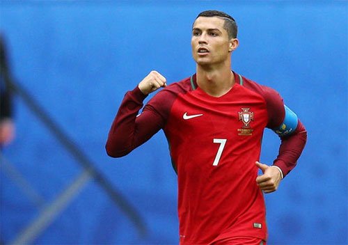 Ronaldo tiếp tục chuỗi trận thành công với đội tuyển