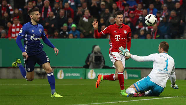 Nhận định Schalke vs Bayern Munich, 01h30 ngày 20/09: Đã hết sợ Hùm xám?