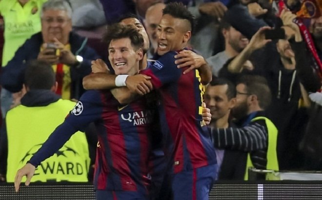 Neymar từng "không nói lên lời" khi được Messi nhường quyền đá 11m