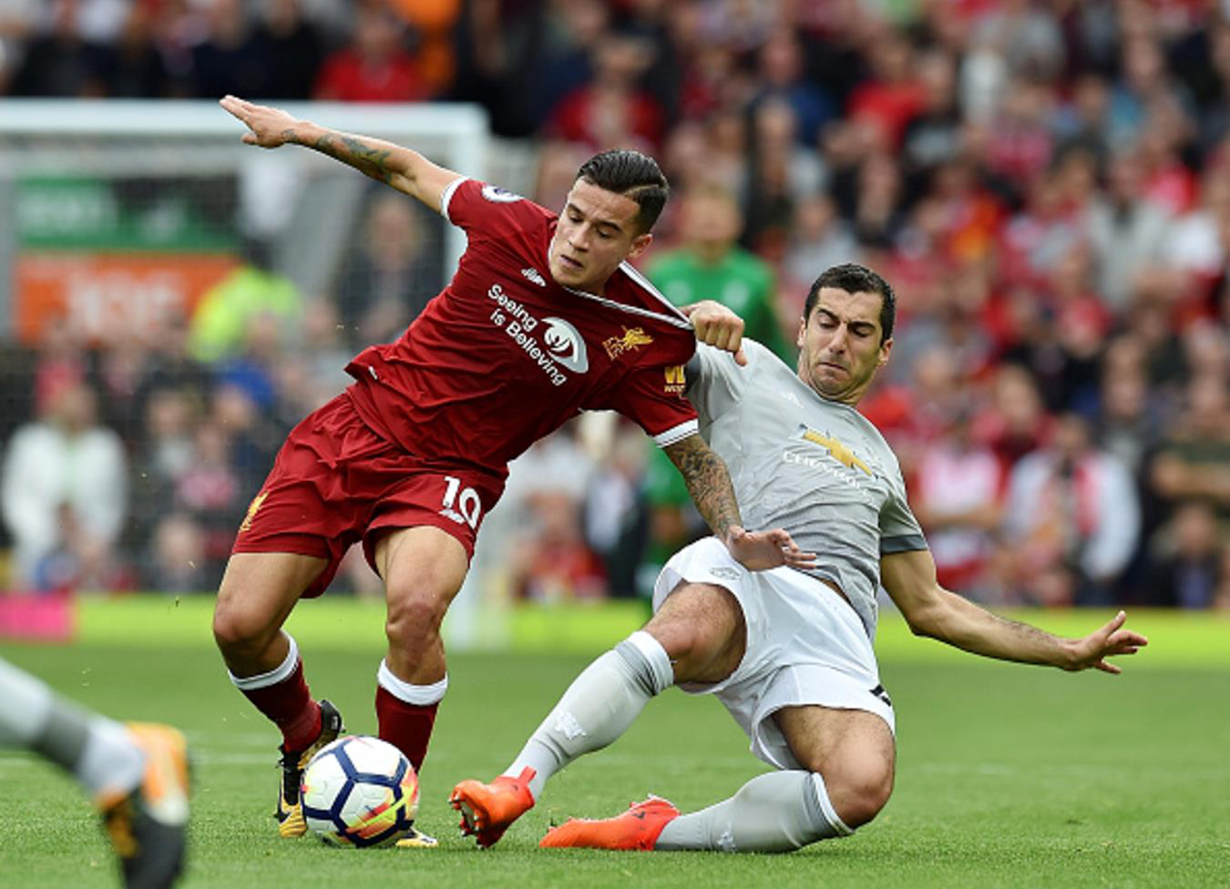 Tiền vệ kiến thiết Henrikh Mkhitaryan