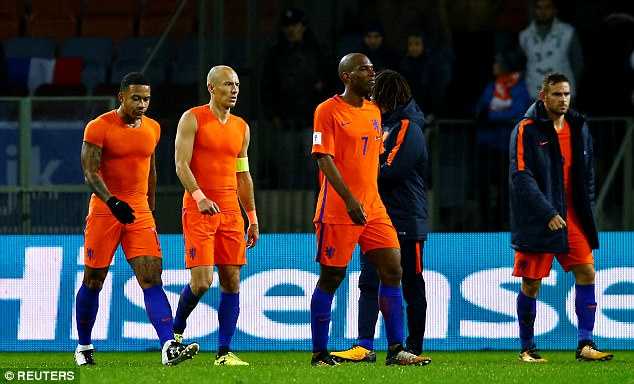 Hà Lan hết cửa giành vé đến Nga dự World Cup 2018
