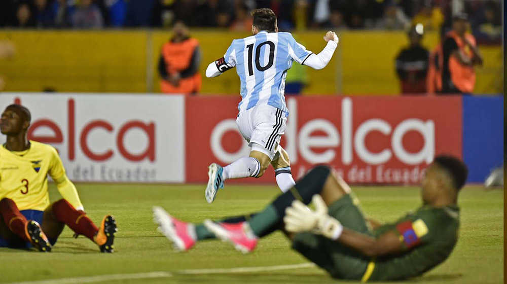 Argentina giành vé World Cup: Tuyệt vời Messi!