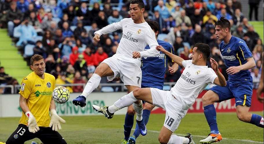 Ronaldo 'khai hỏa', Real có 3 điểm quý giá