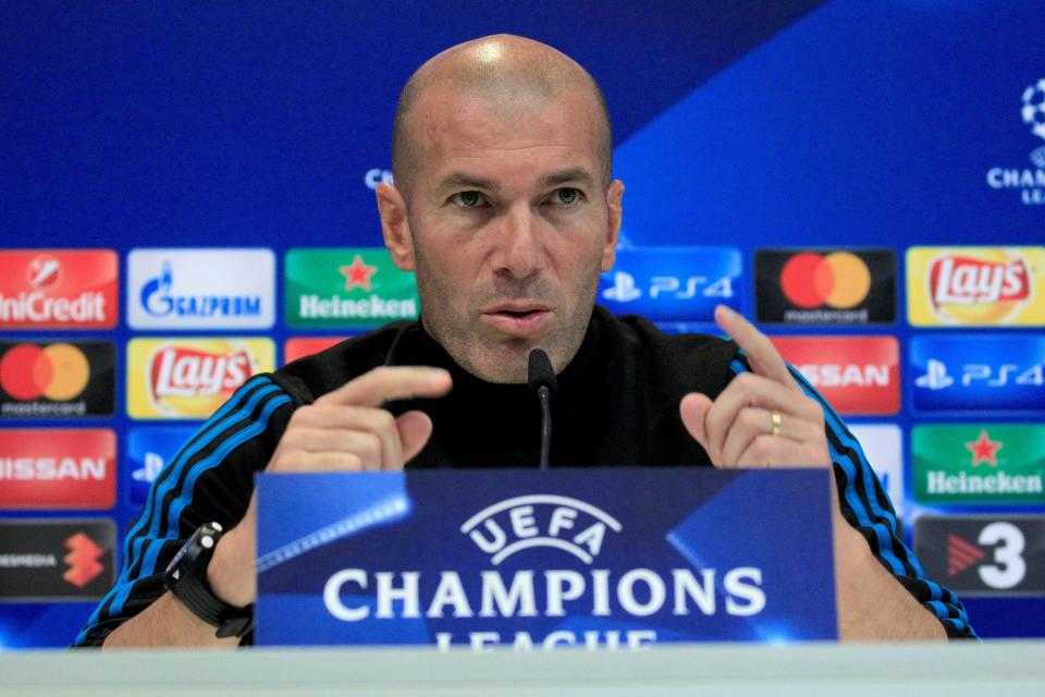 Khen Harry Kane, Zidane đánh tiếng muốn đưa anh về Real