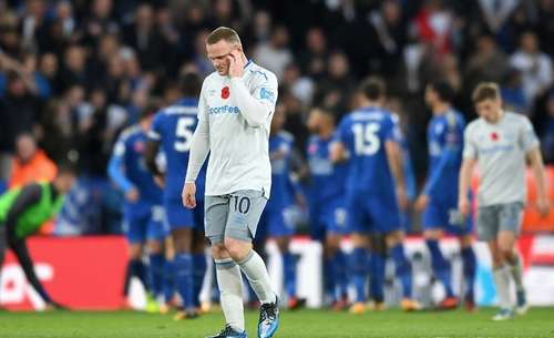 Rooney cùng đồng đội nhận trận thua thứ tư liên tiếp 