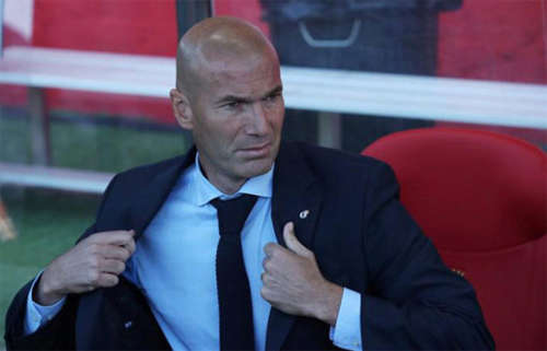 Real của Zidane đang kém tám điểm so với Barca sau 10 vòng đấu