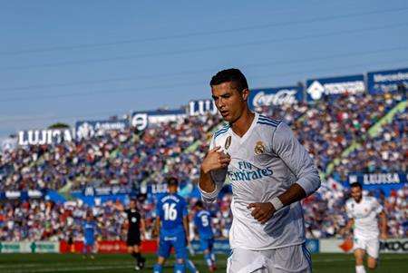 C.Ronaldo cùng các đồng đội vừa trải qua một trận đấu khó khăn với Getafe