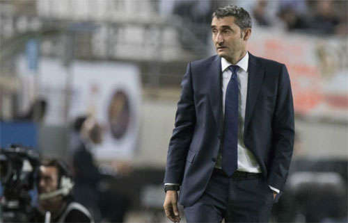 Valverde không quan tâm bình luận chuyện chính trị trong khi dẫn dắt Barca