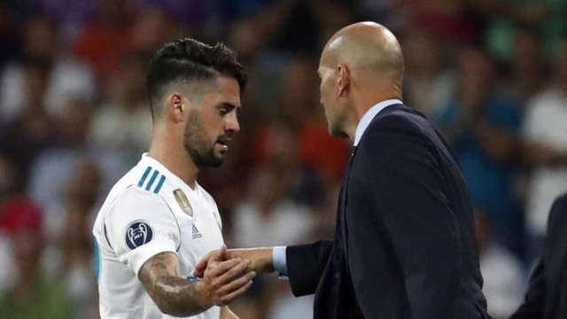 HLV Zidane tích cực xoay vòng đội hình ở Real Madrid