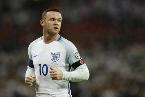 Rooney trong màu áo tuyển Anh ở vòng loại World Cup 2018.