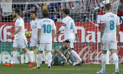 11 vấn đề đằng sau sự tụt dốc của Real Madrid