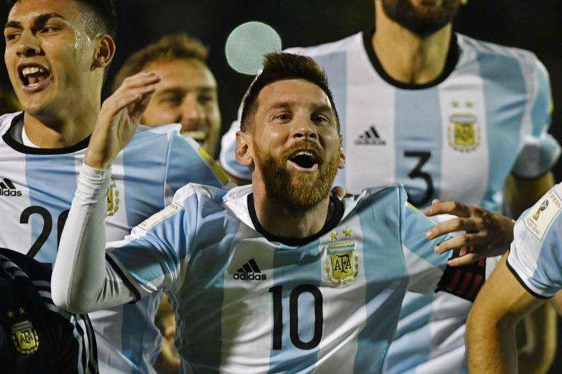 Thật điên rồ nếu Messi và Argentina vắng mặt ở World Cup