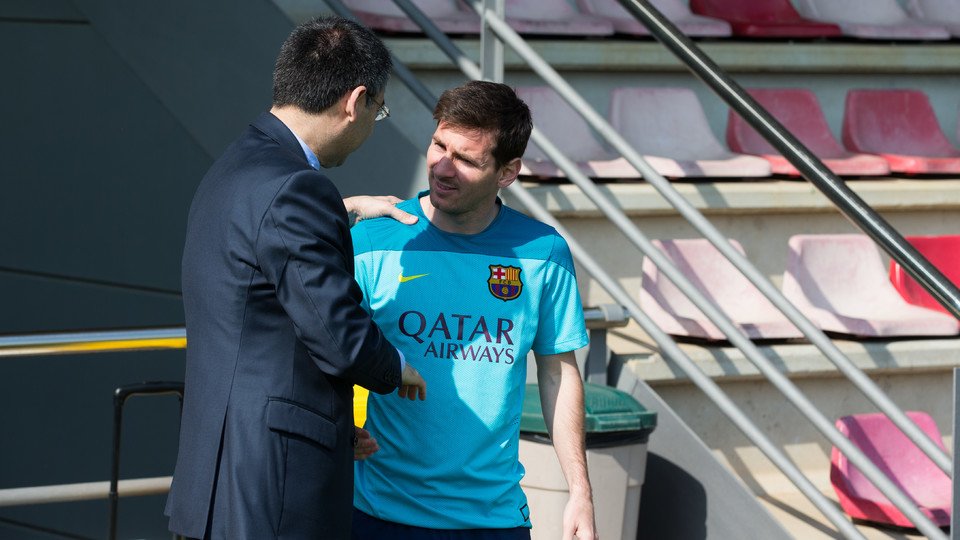 Mối quan hệ giữa Messi và Chủ tịch Bartomeu đang rất xấu