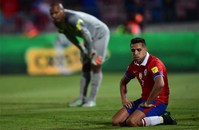 Alexis Sanchez. Trận thua 0-3 trước Brazil ở lượt đấu cuối khiến Chile phải ngồi nhà xem World Cup. Dù đóng góp bảy bàn thắng trong chiến dịch vòng loại, Sanchez không thể giúp Chile gặt hái thành công như ở Copa America 2015 và 2016.