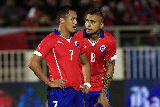 Arsenal được cho muốn ký với đồng đội tuyển Chile của Sanchez, Vidal