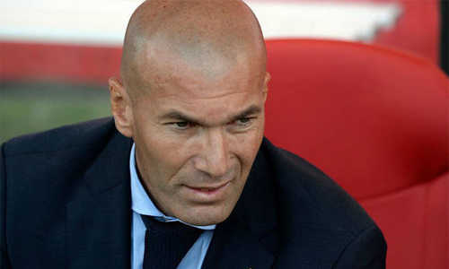 Zidane lâm vào tình cảnh giống José Mourinho tại Real